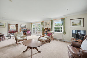 Sitting room- click for photo gallery